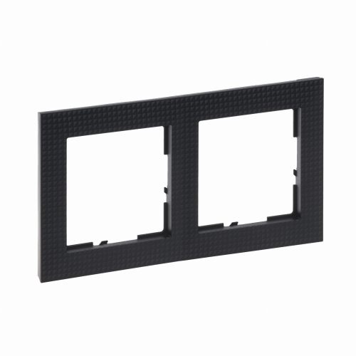 LG-721572-WEB-R.jpg