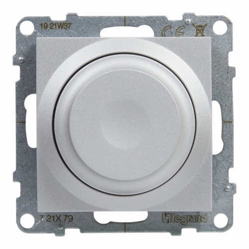 LG-721379-WEB-F.jpg