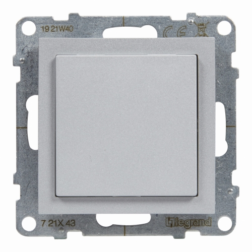 LG-721343-WEB-F.jpg