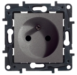 NILOE-STEP Gniazdo z uziemieniem 2P+Z stalowe (863431)